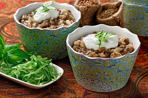 « Lentilles d'Arabie » avec riz, cumin et oignons caramélisés