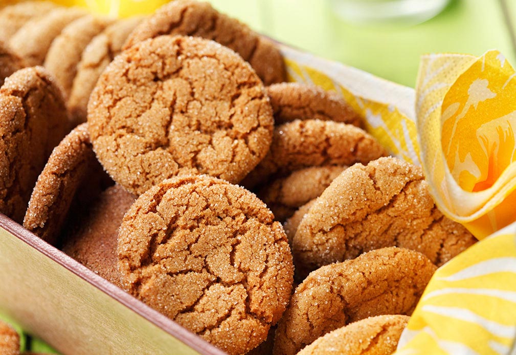 Betty's Gingersnaps recipe made with canola oil