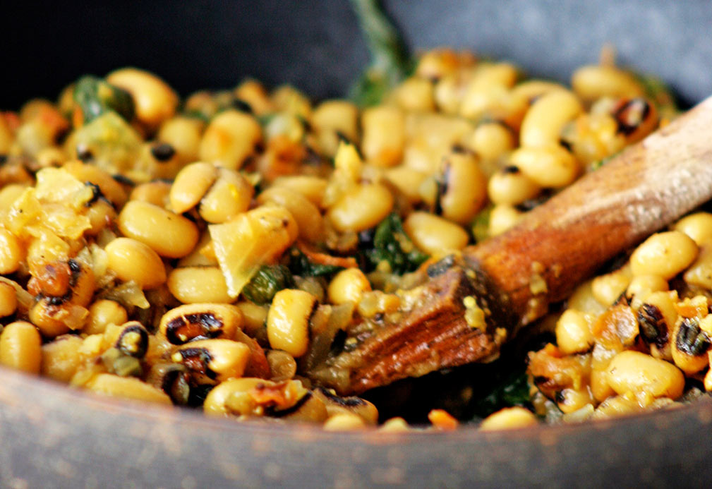 Black-eyed Peas with Mustard Greens