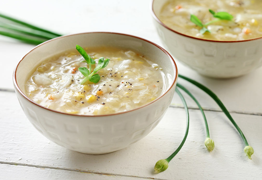 Sopa de elote y cangrejo