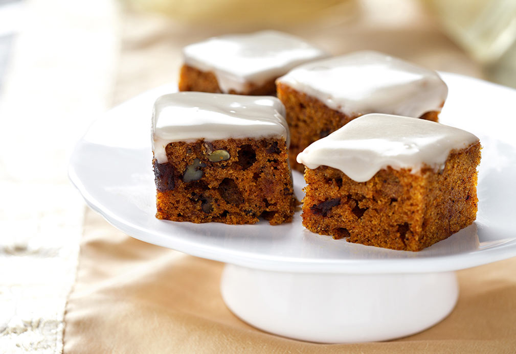 Mini Pumpkin and Date Nut Cakes with Maple Glaze recipe made with canola oil