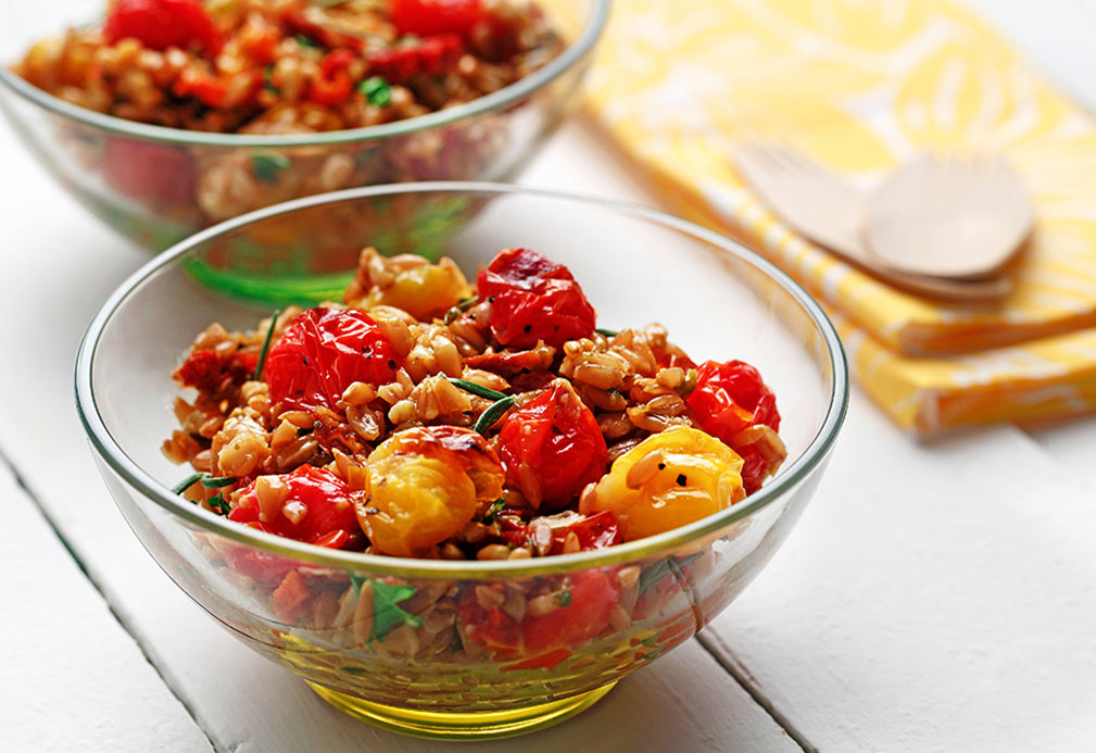 Roasted Tomato and Farro Side Dish