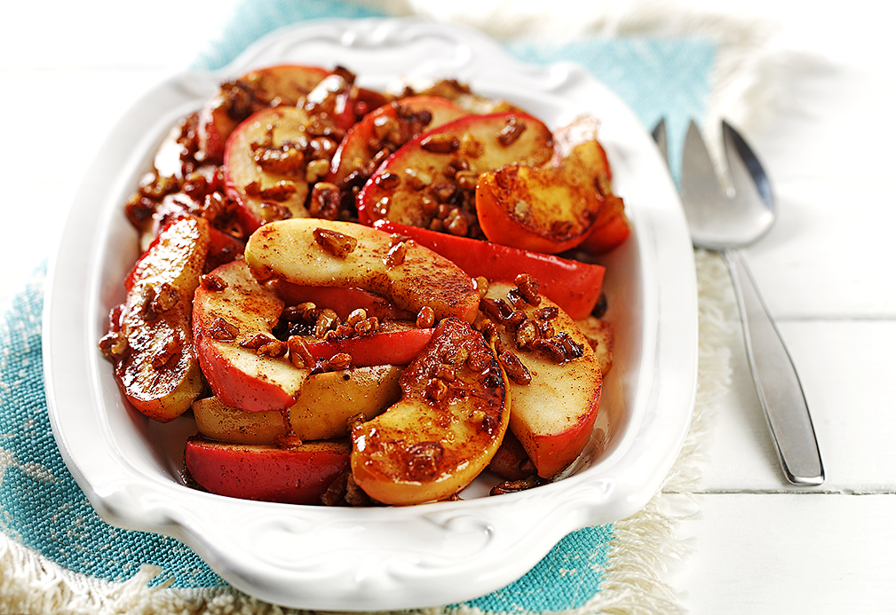 Skillet Roasted Apples and Pecans made with canola oil