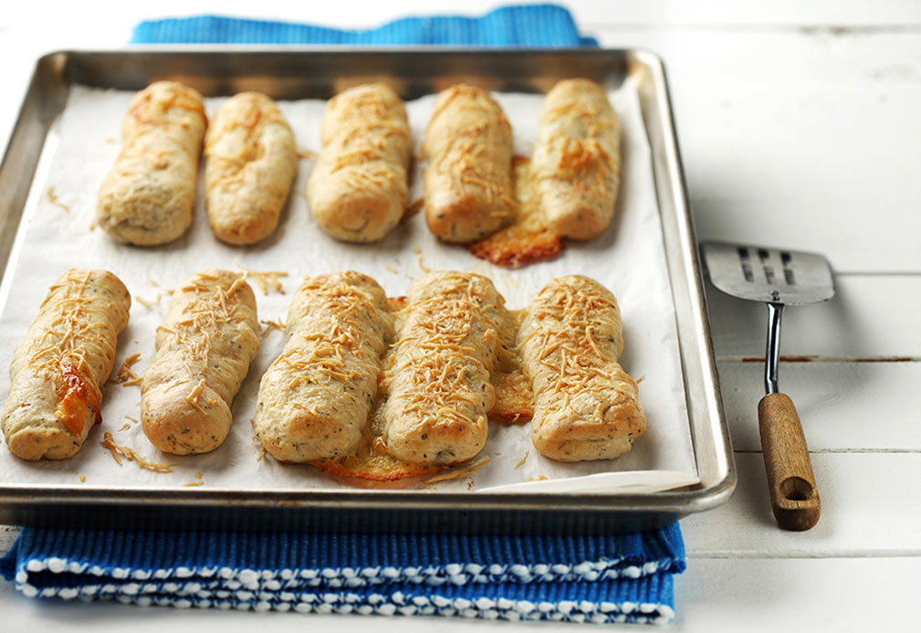 String Cheese Bread Sticks recipe made with canola oil 