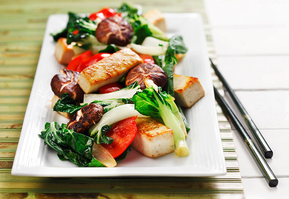 Tofu Stir-Fry recipe made with canola oil by Julie DesGroseilliers