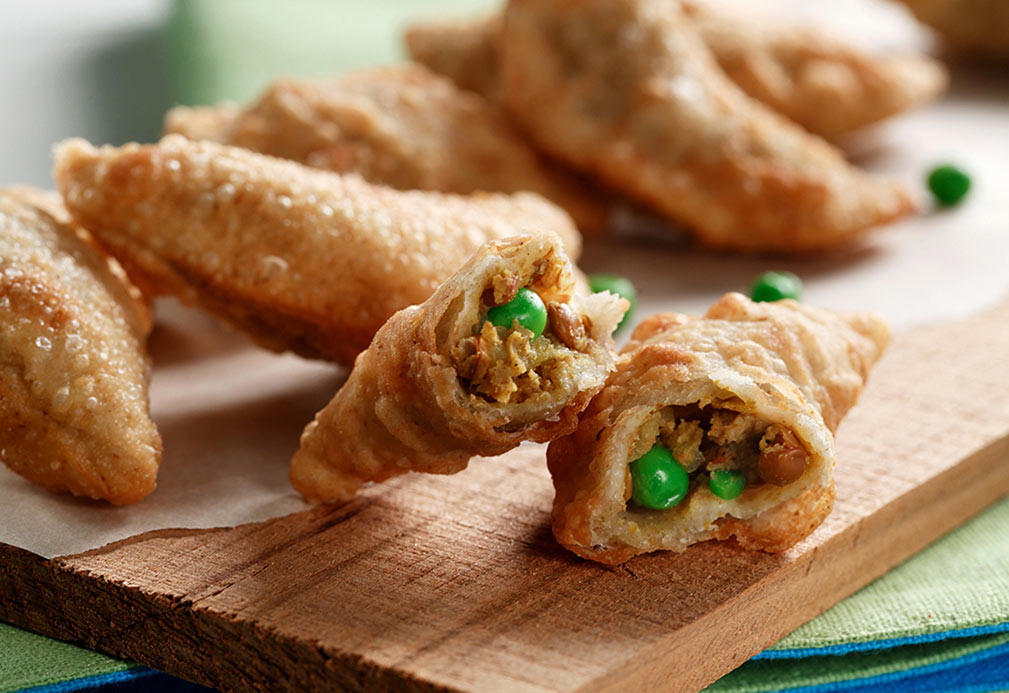 Vegetable Samosas recipe made with canola oil 