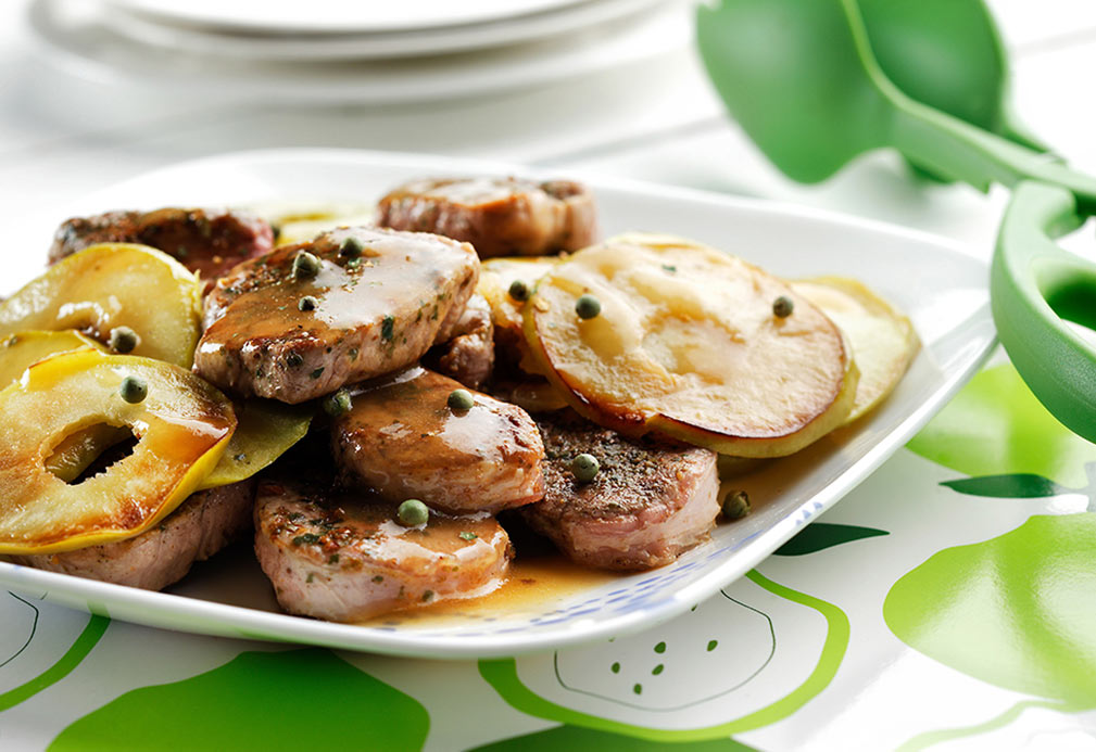 Pork Medallions with Apples recipe made with canola oil 